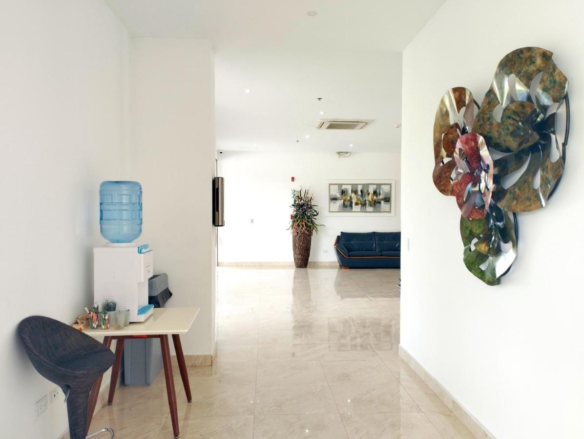 קאלי Hotel Royal Elim International מראה חיצוני תמונה The interior of the clinic