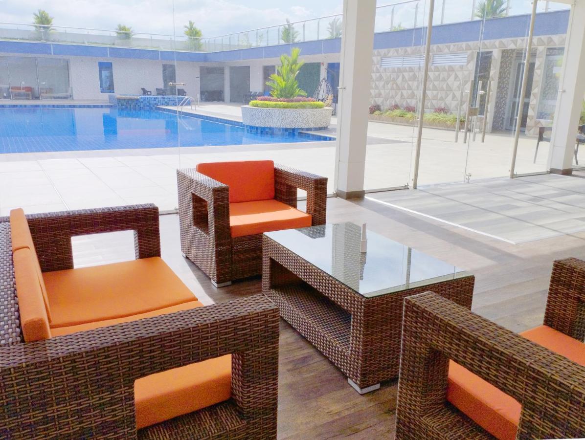 קאלי Hotel Royal Elim International מראה חיצוני תמונה WOVEN PE rattan