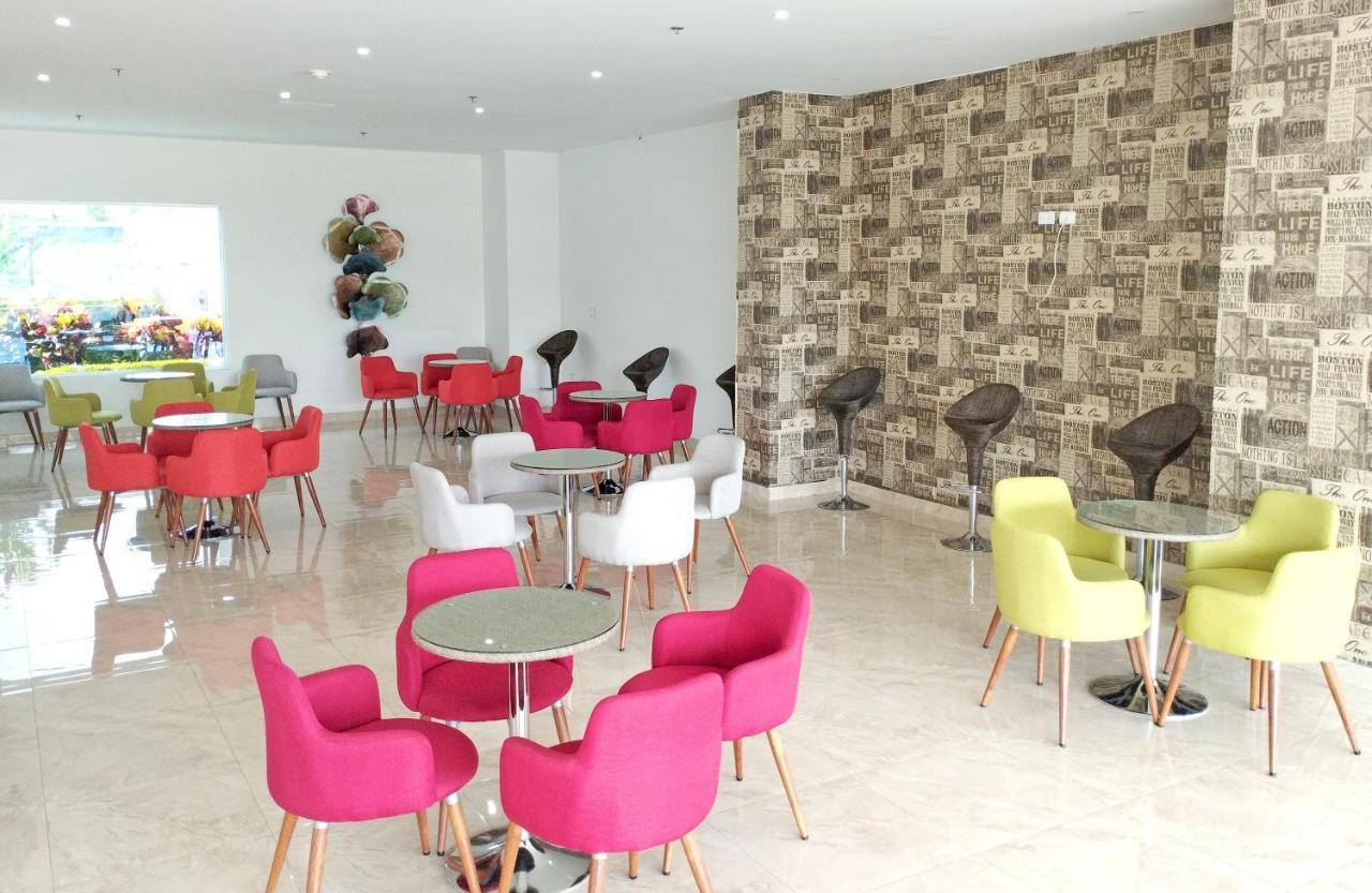קאלי Hotel Royal Elim International מראה חיצוני תמונה Interior of the new library